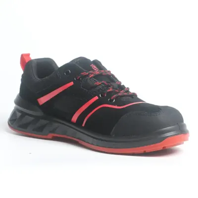  FOOTWEAR SAFETYBOOTS